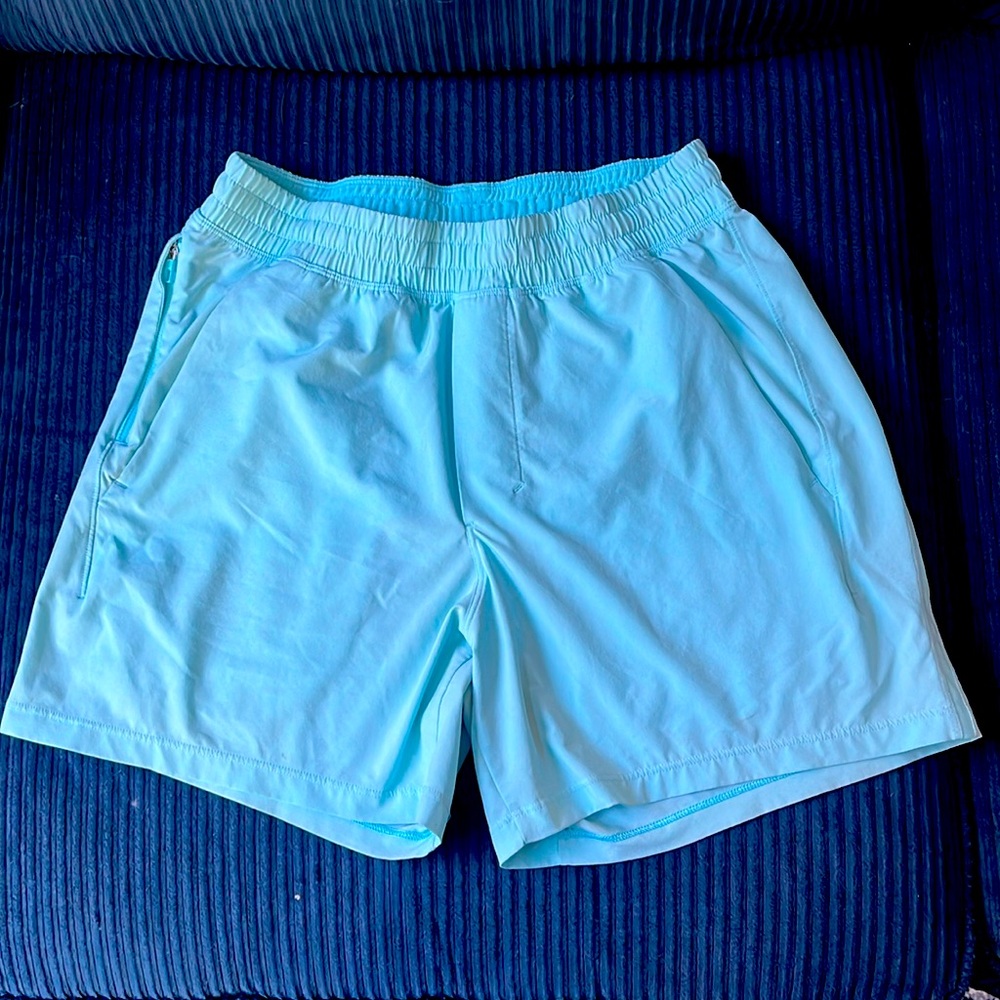 Men’s small 5 inch inseam unlined pace breaker lululemon shorts. Good condition.